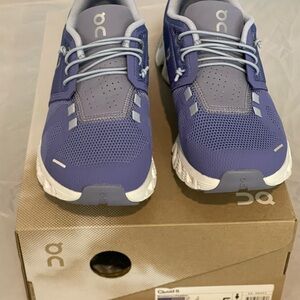 On Running Cloud 5 Blueberry Sneakers